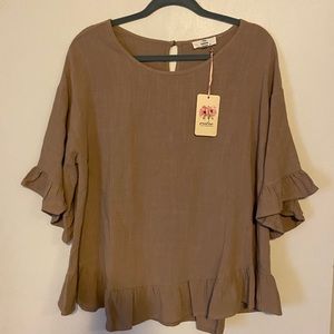 Entro ruffle sleeve top